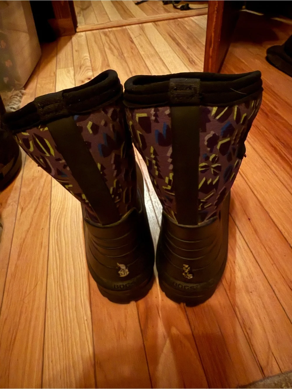 Kids Waterproof Black and Purple Neoprene Pull-On Boots